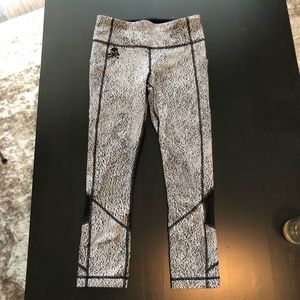 Lululemon x SoulCycle Crop leggings - patterned